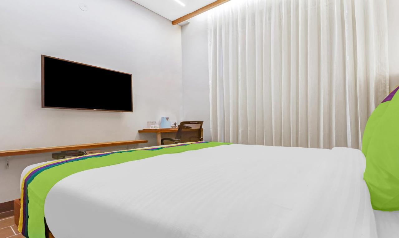 Treebo Trend Hotel 5 Elements Hitech City Hyderabad Exterior photo